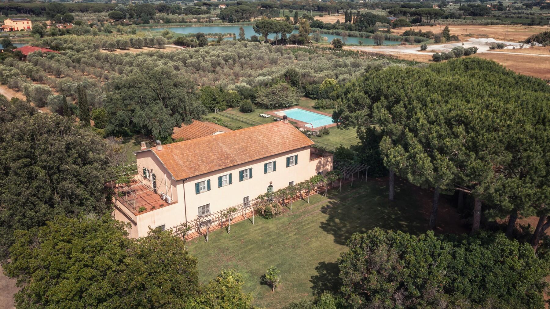 Historic Tuscan villa in the prestigious Bolgheri area
